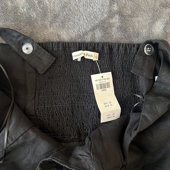Abercrombie & Fitch Crop Top Size Large - Picture 4 of 5